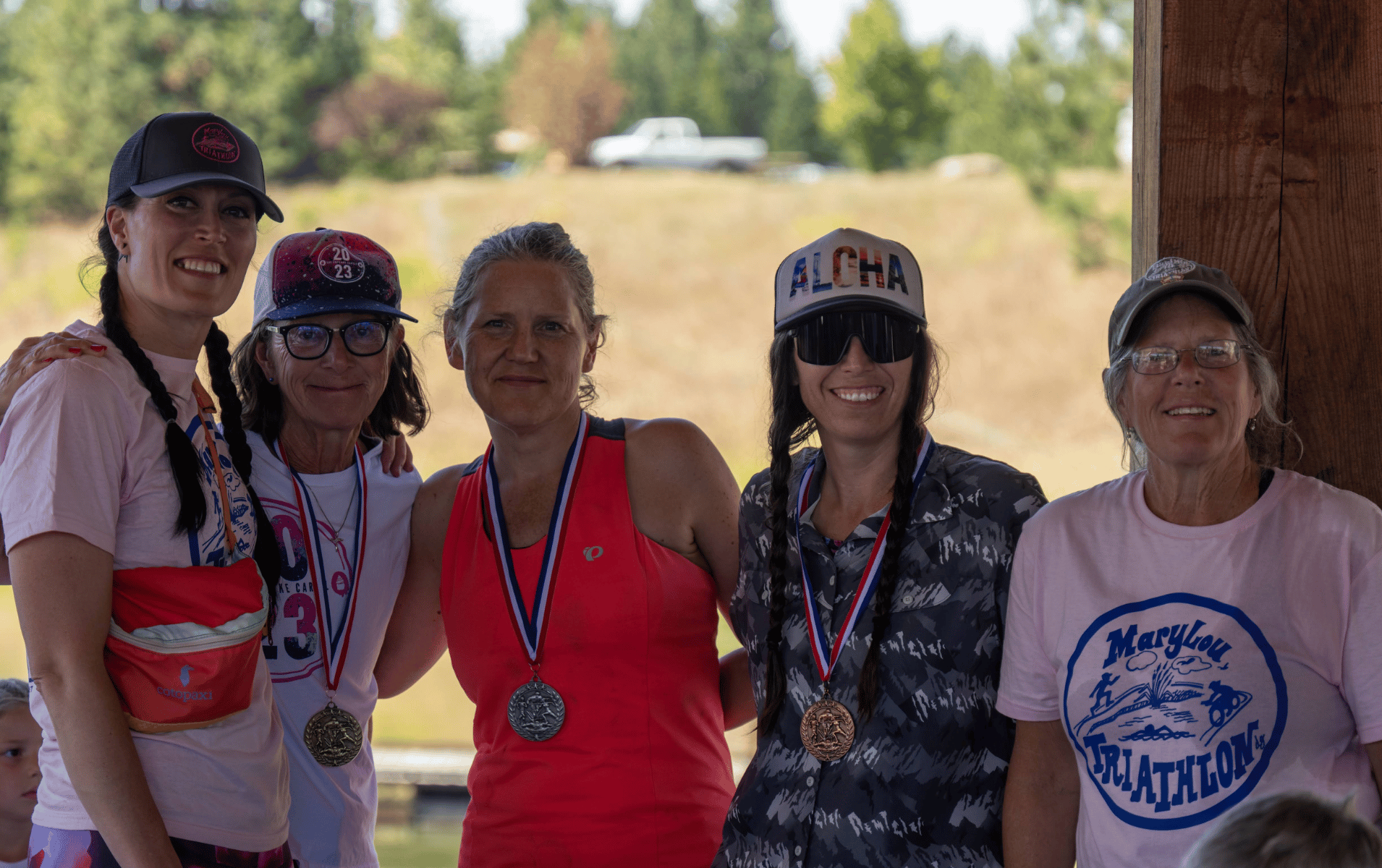 Finishers get bling. Braggers get followers.